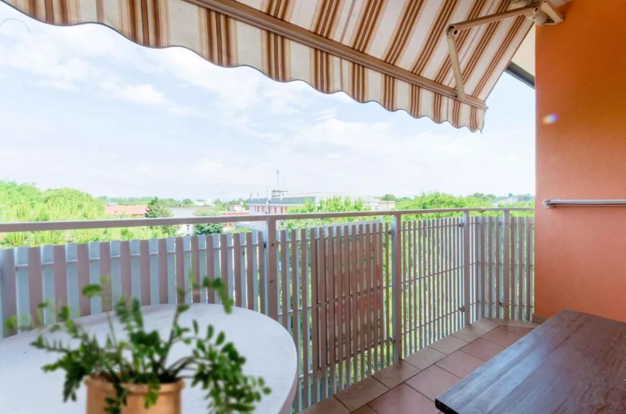 Apartment In Bibione 24541